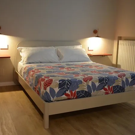 La Cicada Guest house